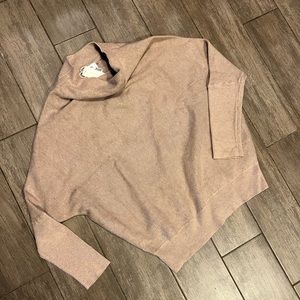 NWT-Bluivy Sweater